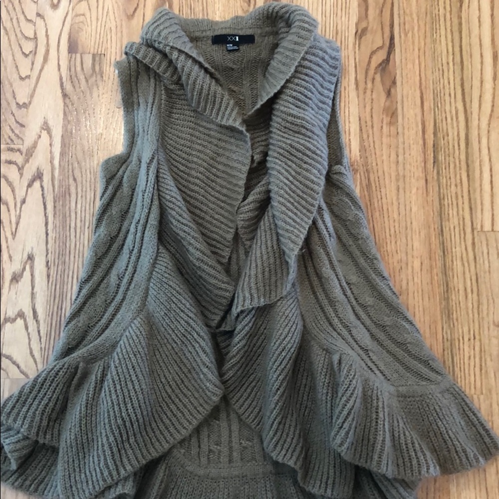 Cardigan sweater Vest